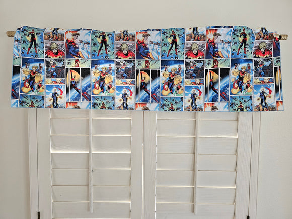 Closeout Captain Marvel Cotton Window Valance 42