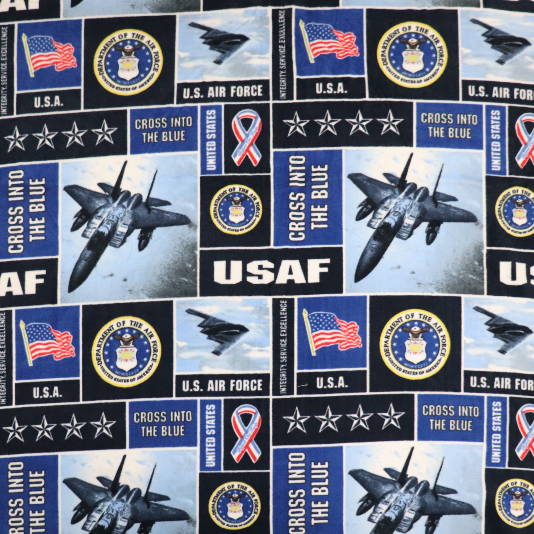 UNITED STATES AIR FORCE(USA空軍) ペンダント Gold United States Air Force Emblem Officially Licensed Pendant