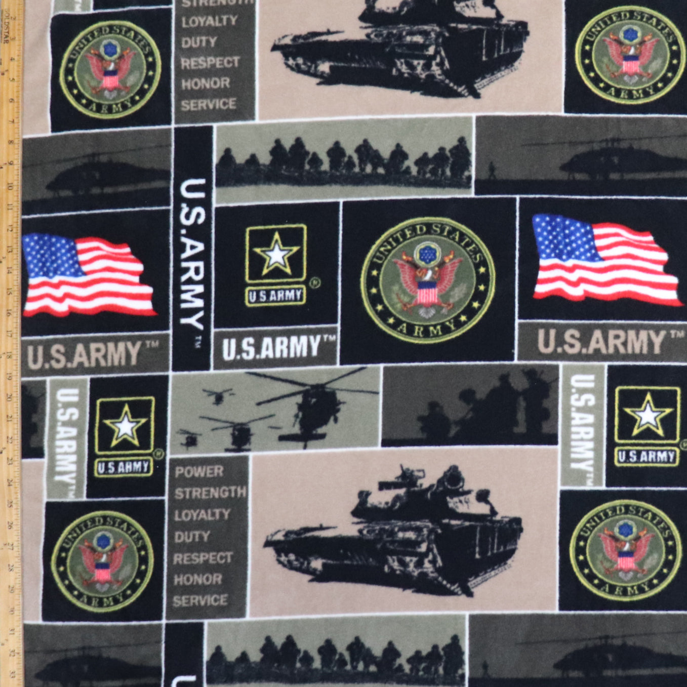 US SRMY Hand-made fleece blanket top