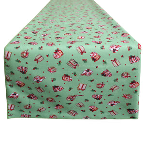 100% Cotton Table Runner Christmas / Event Decoration Gifts and Presents on Green